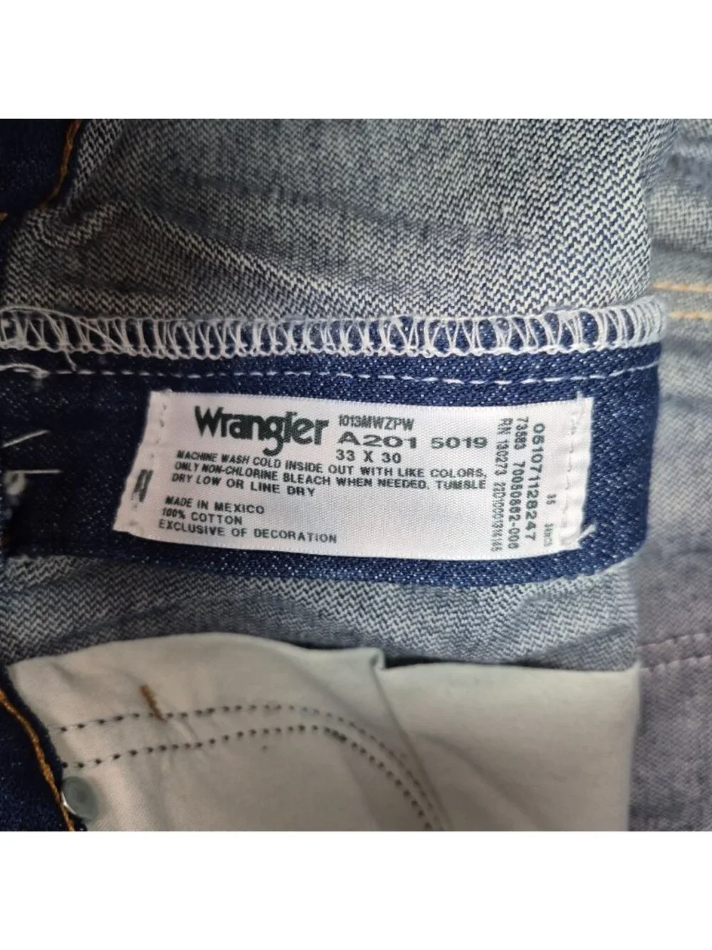 Wrangler Pro Rodeo Cowboy Cut Relaxed Wide Leg MWZ Blue Jeans Sz 33/30 NWT